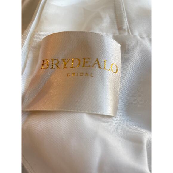 Wedding Dress1950s style Neck  Detachable Train Satin French Lace Sz10 #32 New - Picture 12 of 14